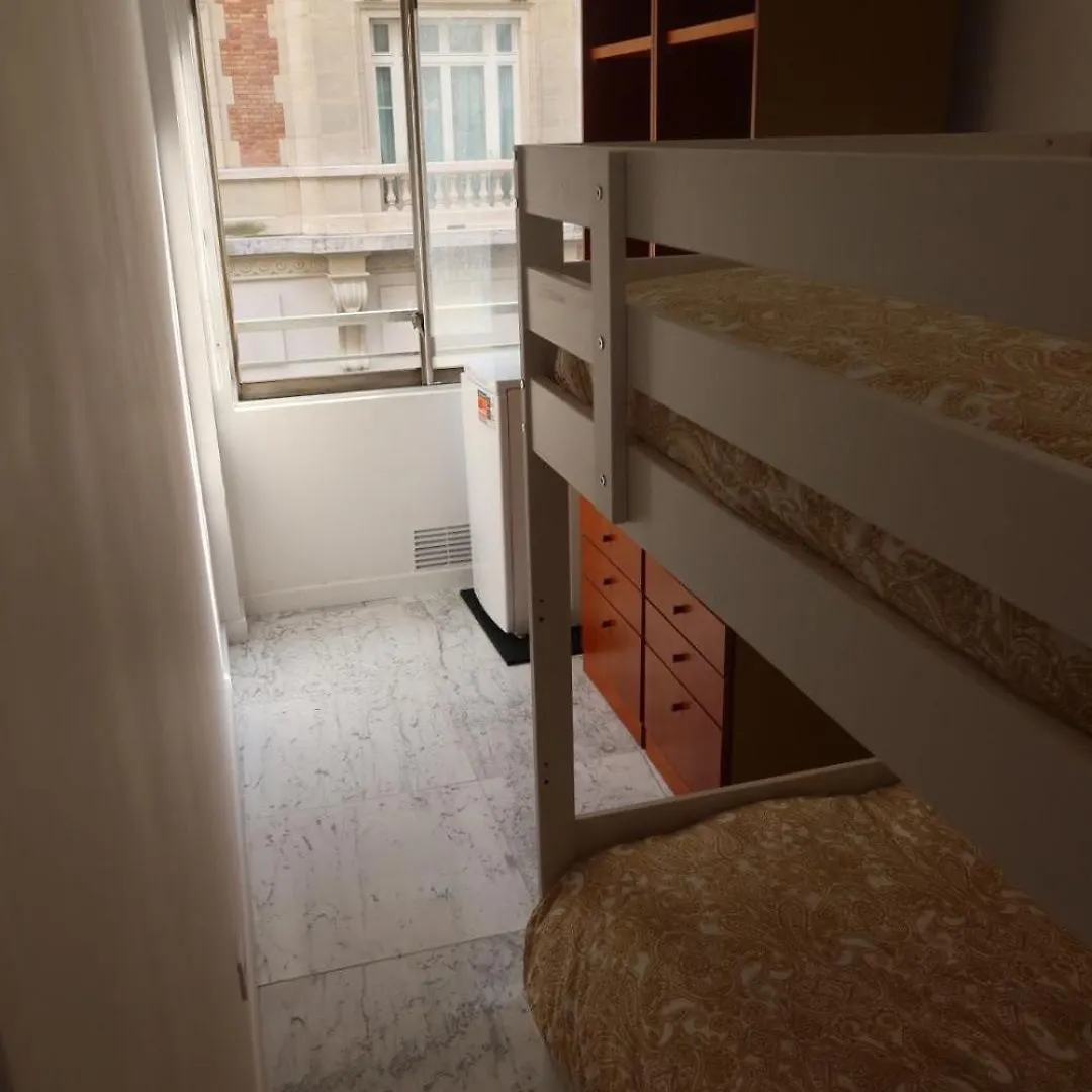 Ponthieu شقة باريس